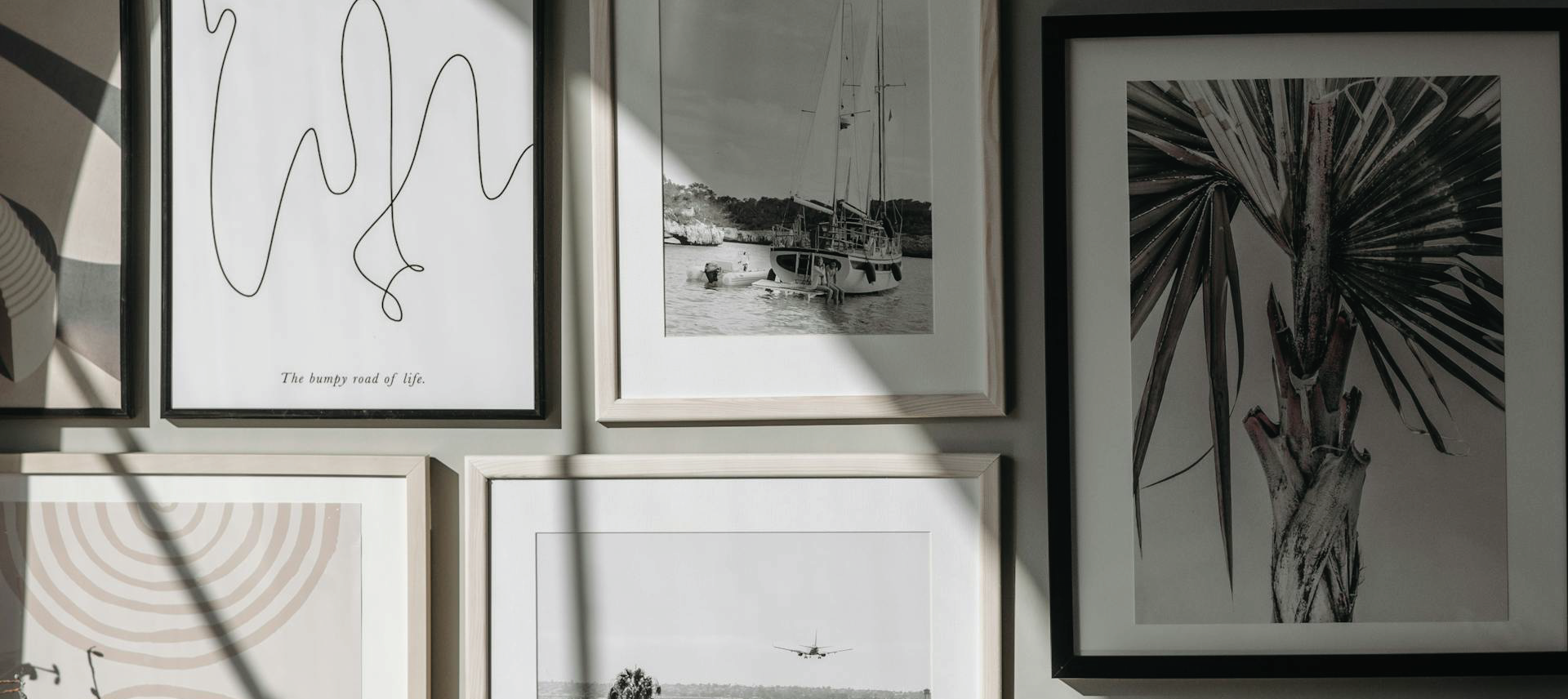 Beautiful Frames Display